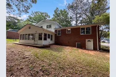 1938 Surrey Trail SE, Conyers, GA 30013 - Photo 20