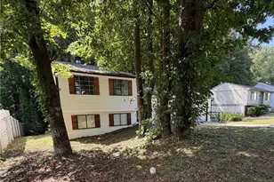 5321 Tasman Trail, Lithonia, GA 30038 - Photo 2