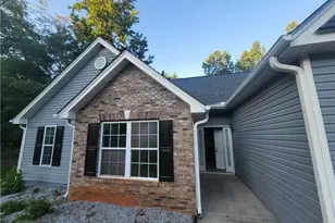 435 Butler Bridge Cir, Covington, GA 30016 - Photo 2