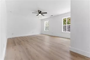 4067 Rosebud Park Dr, Snellville, GA 30039 - Photo 20