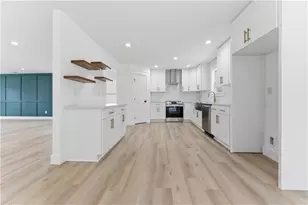 4067 Rosebud Park Dr, Snellville, GA 30039 - Photo 10