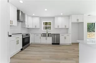 4067 Rosebud Park Dr, Snellville, GA 30039 - Photo 8