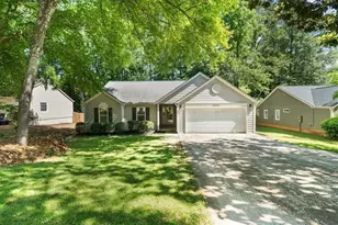 4209 Harris Ridge Ct, Roswell, GA 30076 - Photo 1