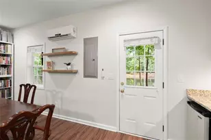 1707 Waters Edge Trail, Roswell, GA 30075 - Photo 10
