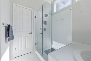 2046 Kinsmon Dr, Marietta, GA 30062 - Photo 36