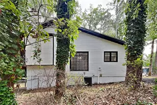 345 Deerwood Dr, Suwanee, GA 30024 - Photo 16