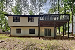 345 Deerwood Dr, Suwanee, GA 30024 - Photo 18