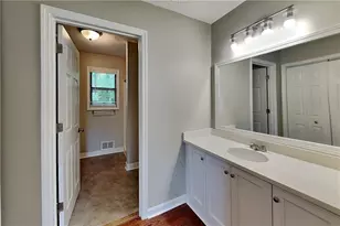 3951 Kensington Dr, Marietta, GA 30066 - Photo 8