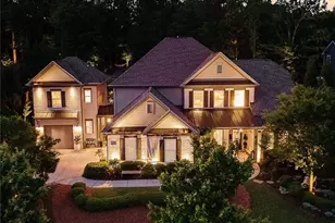 16165 Grand Litchfield Dr, Roswell, GA 30075 - Photo 2