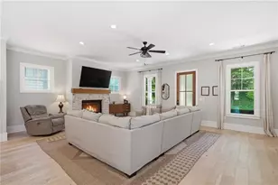190 Chestnut St, Ball Ground, GA 30107 - Photo 6
