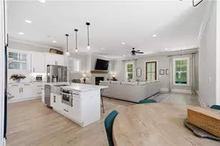 190 Chestnut St, Ball Ground, GA 30107 - Photo 10