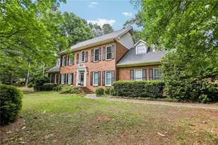 960 Todd Dr, Covington, GA 30014 - Photo 2