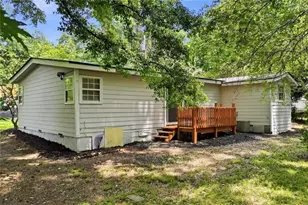 866 Wells Cir S E, Smyrna, GA 30080 - Photo 2