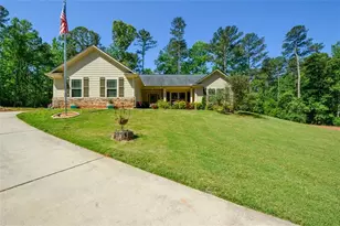 894 Happy Valley Cir, Newnan, GA 30263 - Photo 4