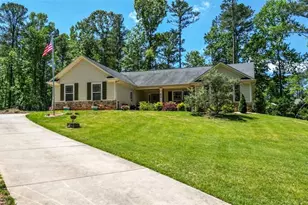 894 Happy Valley Cir, Newnan, GA 30263 - Photo 4