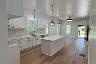 1841 Phillips Ave, Atlanta, GA 30344 - Photo 6