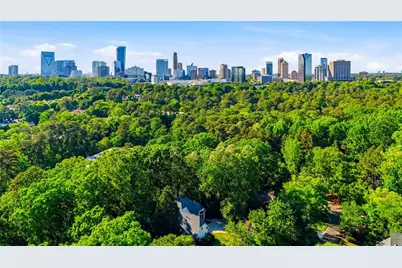 39 Plantation Drive NE, Atlanta, GA 30324 - Photo 10