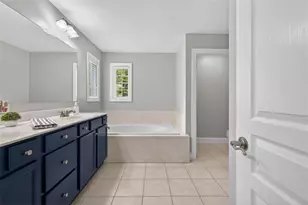 7819 Brass Lantern Dr, Flowery Branch, GA 30542 - Photo 34