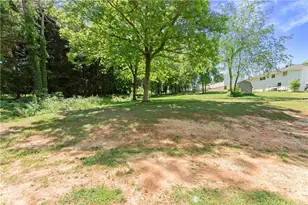 1672 Meadowlark Ln, Gainesville, GA 30501 - Photo 4