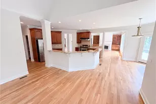 4710 Roswell Rd, Marietta, GA 30062 - Photo 14
