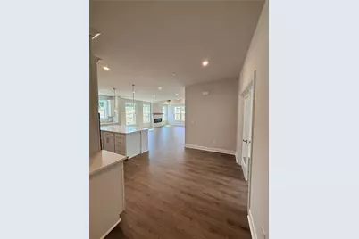 146 Willowfern Lane, Marietta, GA 30066 - Photo 4