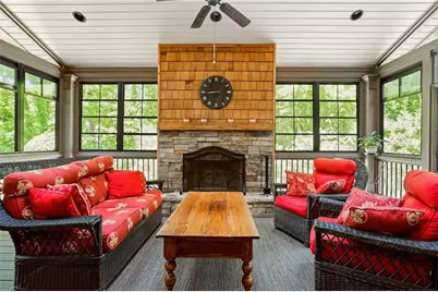 214 Shadowlawn Road SE, Marietta, GA 30067 - Photo 12
