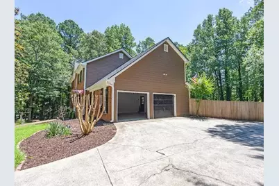 10560 Haynes Bridge Road, Alpharetta, GA 30022 - Photo 6