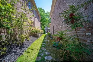 415 Wembley Cir, Atlanta, GA 30328 - Photo 66