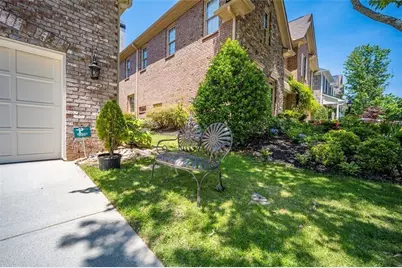 415 Wembley Circle, Atlanta, GA 30328 - Photo 6
