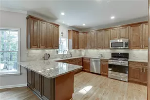 1484 Bellflower Ct SW, Lilburn, GA 30047 - Photo 34