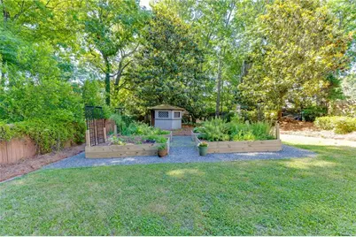 1484 Bellflower Court SW, Lilburn, GA 30047 - Photo 58