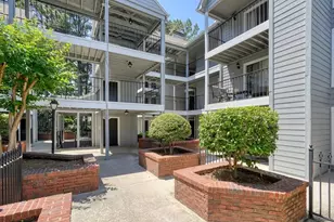 305 Granville Ct, Atlanta, GA 30328 - Photo 32