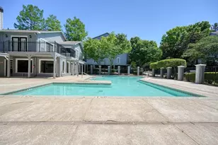 305 Granville Ct, Atlanta, GA 30328 - Photo 36