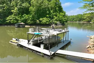 3928 Lake Court, Gainesville, GA 30501 - Photo 2