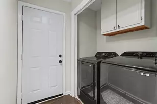2925 Shane Dr, Snellville, GA 30078 - Photo 18