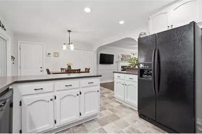 530 Woodline Court, Roswell, GA 30076 - Photo 16