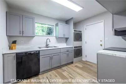 1111 Clairemont Avenue #N3, Decatur, GA 30030 - Photo 2