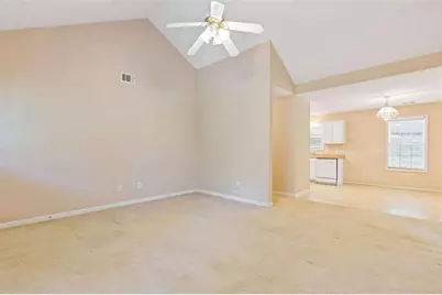 15 Twin Lakes Road, Winder, GA 30680 - Photo 4