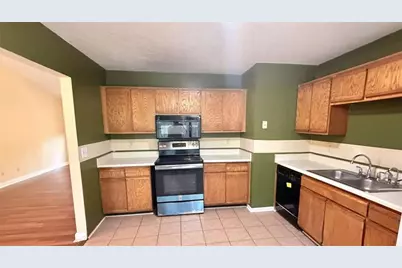 1404 Chelsea Downs Lane, Conyers, GA 30013 - Photo 2