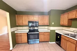 1404 Chelsea Downs Ln, Conyers, GA 30013 - Photo 2