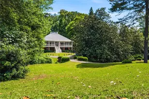 479 S Hillcrest Dr, Marietta, GA 30064 - Photo 4