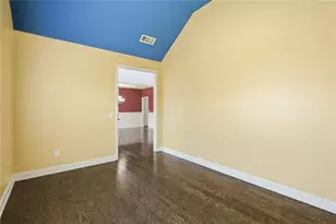 1398 Mill Pointe Ct, Lawrenceville, GA 30043 - Photo 16