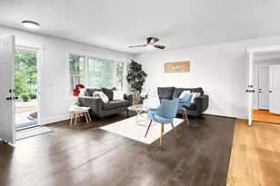 571 Oriole Dr SE, Marietta, GA 30067 - Photo 8