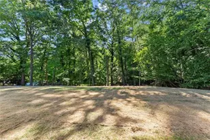 384 Oakland Dr, Gainesville, GA 30501 - Photo 38