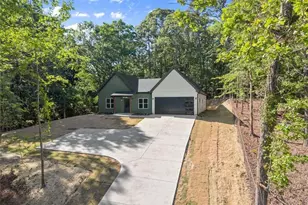 384 Oakland Dr, Gainesville, GA 30501 - Photo 2
