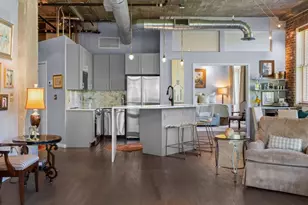 3235 Roswell Rd NE, Atlanta, GA 30305 - Photo 2