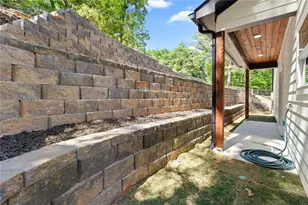 388 Oakland Dr, Gainesville, GA 30501 - Photo 38