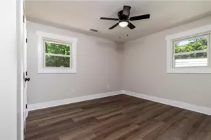 45 E Rocky St NE, White, GA 30184 - Photo 32