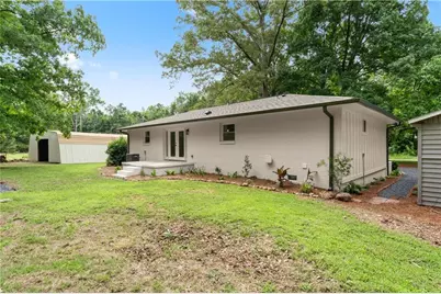 45 E Rocky Street NE, White, GA 30184 - Photo 40
