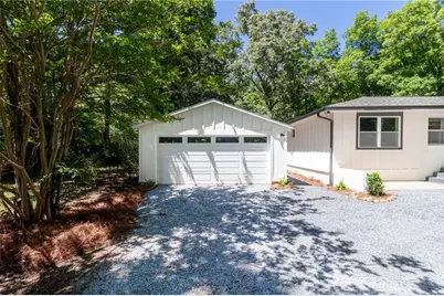 45 E Rocky Street NE, White, GA 30184 - Photo 6